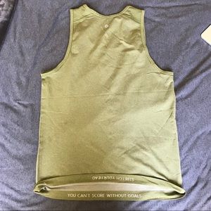 Lululemon metal vent tech tank in green